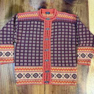 Vrikke Mens XL Unisex Wool Cardigan Sweater Clasp Nordic Fair Isle HOLES M3-3